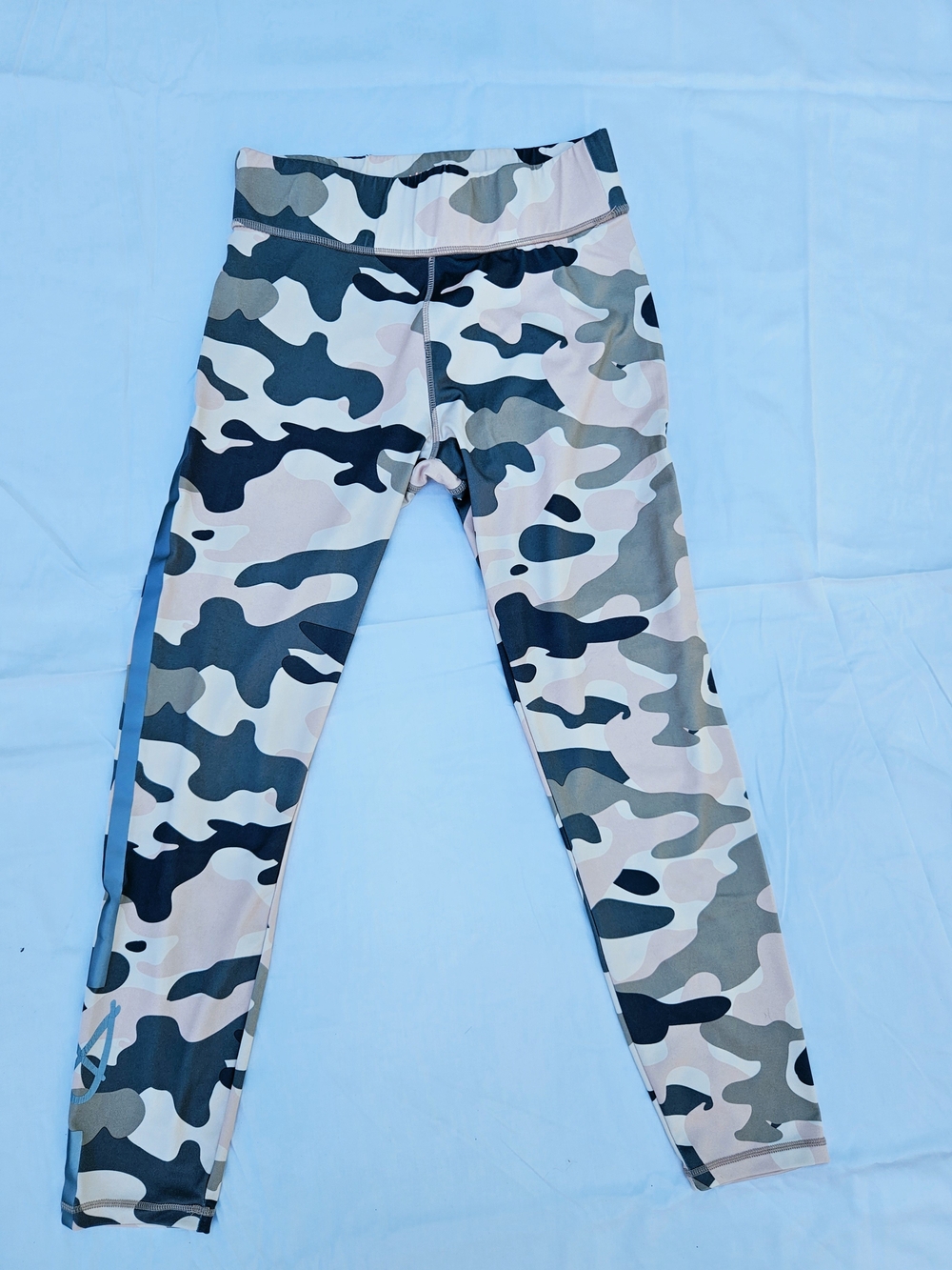 MINKPINK Girls Camouflage Leggings in Green, Black, Pink